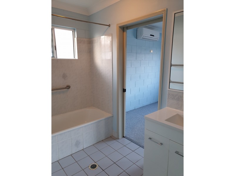 1433 Riverway Drive, Kelso QLD 4815