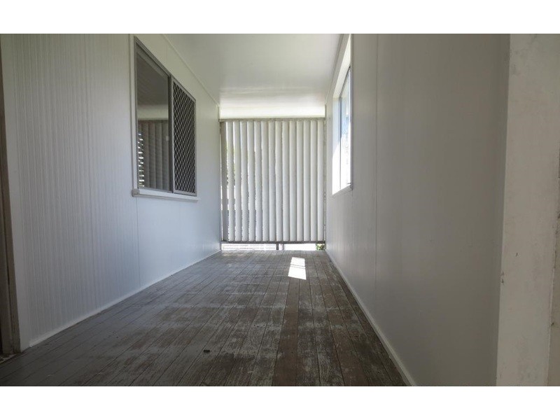 16 Bryant Street, Cranbrook QLD 4814