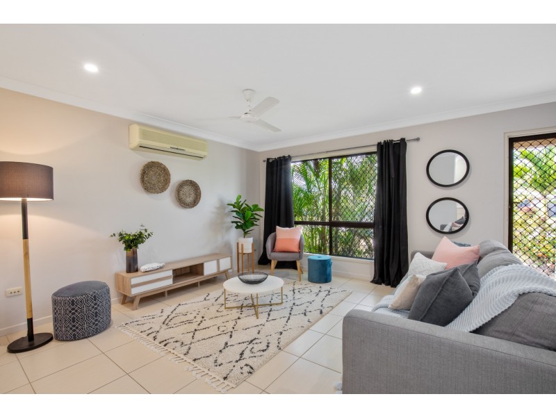 8 Meridian Court, Burdell QLD 4818