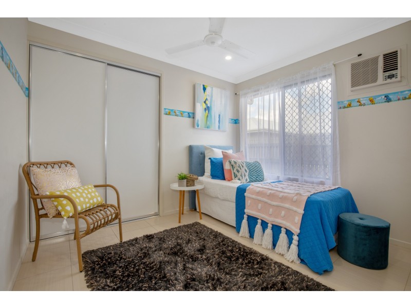 8 Meridian Court, Burdell QLD 4818