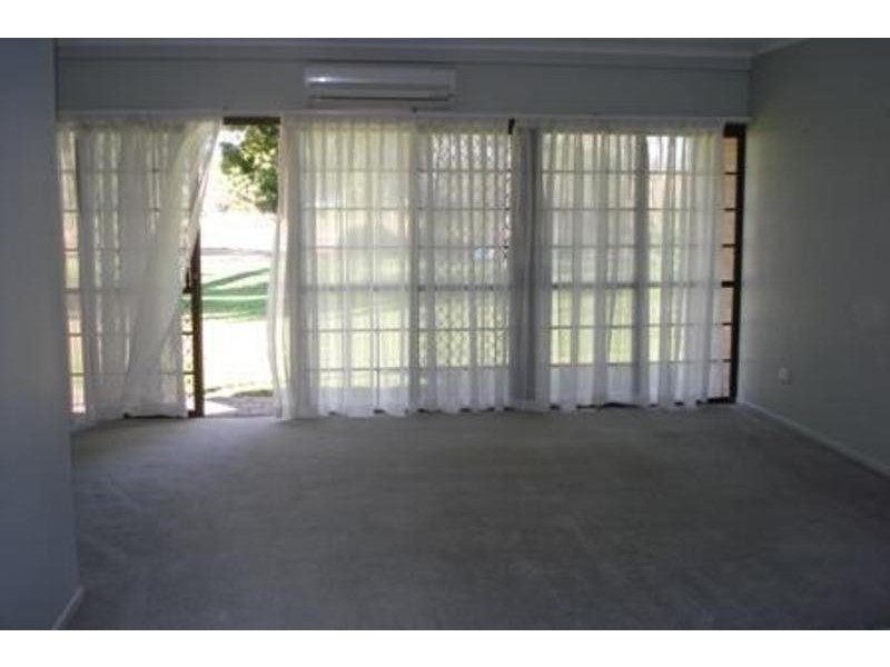 8/15 Tyack Street, Rosslea QLD 4812