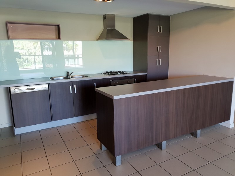 4/237 Riverside Boulevard, Douglas QLD 4814