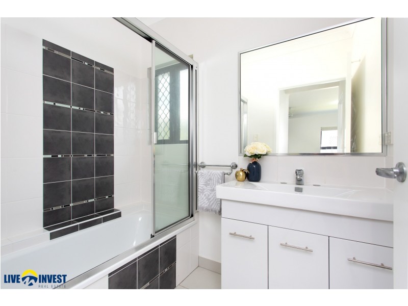 9 Huntsmans Crescent, Shaw QLD 4818