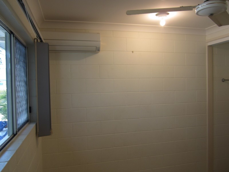 2/79 Gorden Street, Garbutt QLD 4814