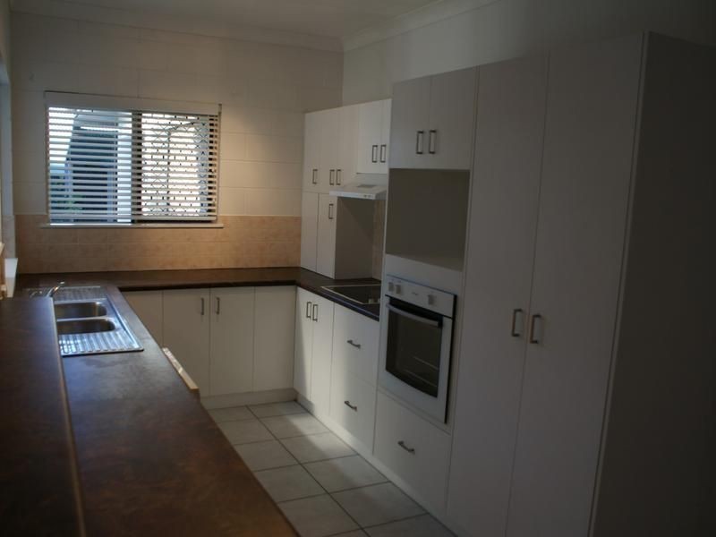 7 Santa Lucia Drive, Mount Louisa QLD 4814