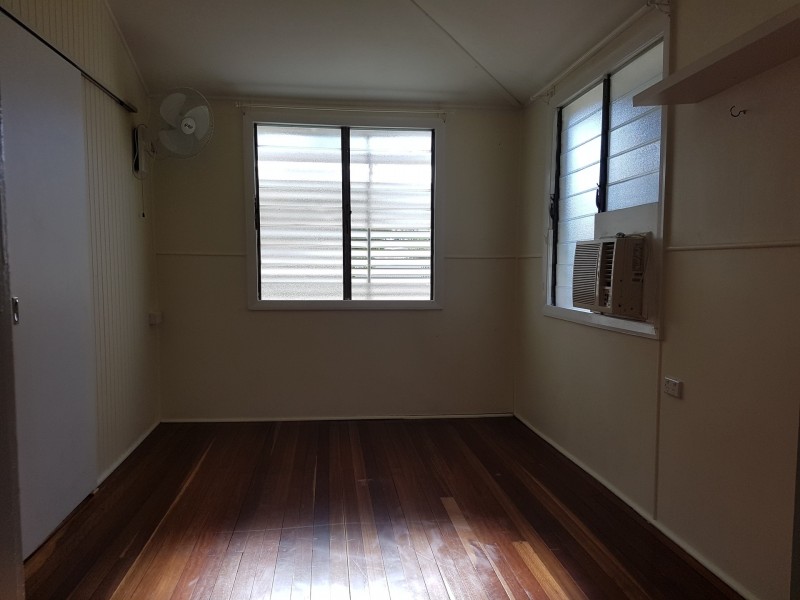 33 Norris Street, Hermit Park QLD 4812