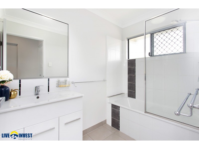 8 Blackmoor Promenade ‘ Greater Ascot’, Shaw QLD 4818