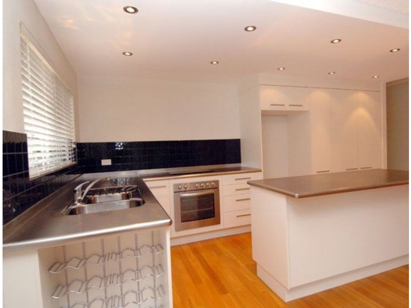 1/78 Eyre Street, North Ward QLD 4810