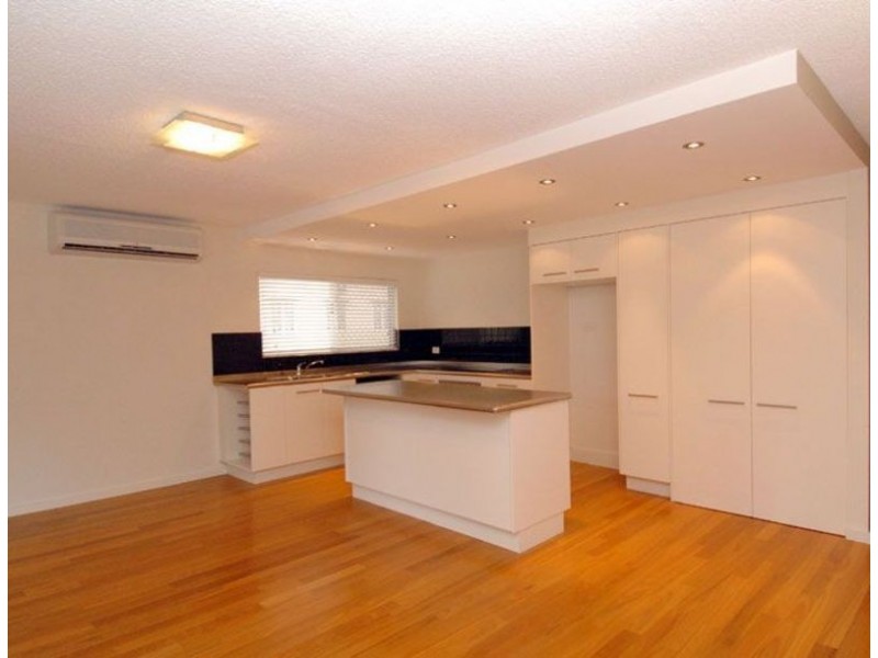 1/78 Eyre Street, North Ward QLD 4810