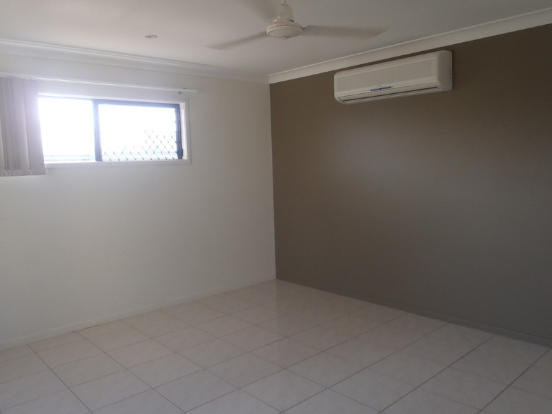 8 Fontwell Crt, Burdell QLD 4818