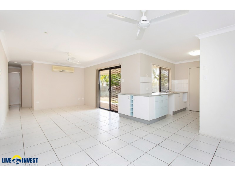 22 Wexford Crescent, Mount Low QLD 4818