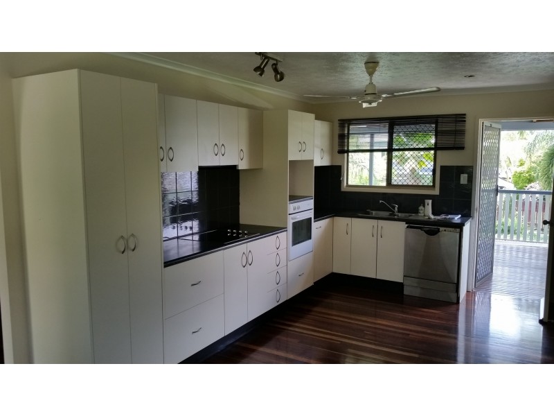 3 Constance Drive, Kelso QLD 4815