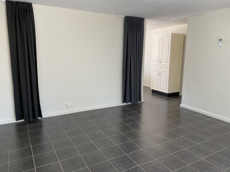 3/18A Carr Street, Hermit Park QLD 4812