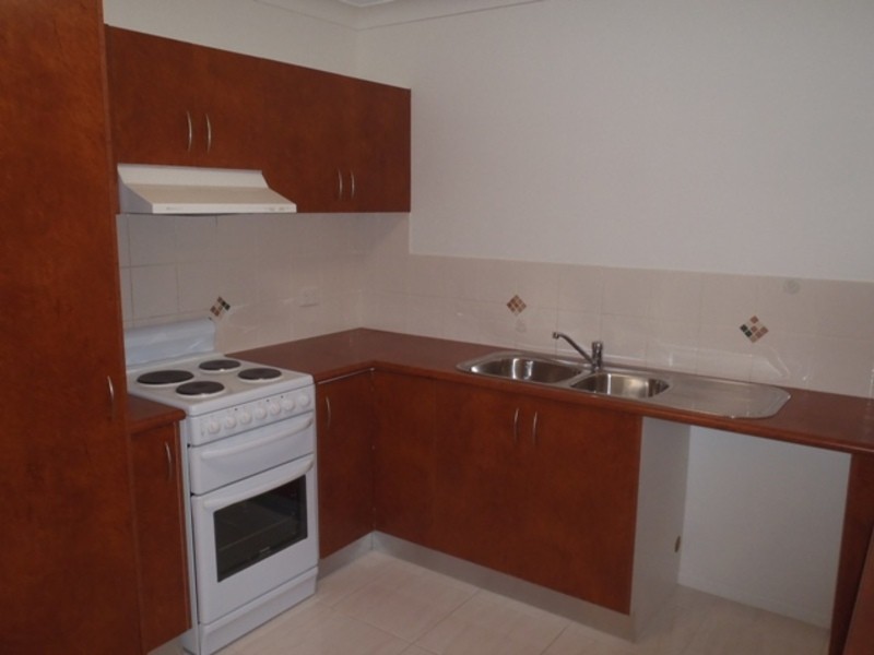 3/9 Nineteenth Ave, Kirwan QLD 4817