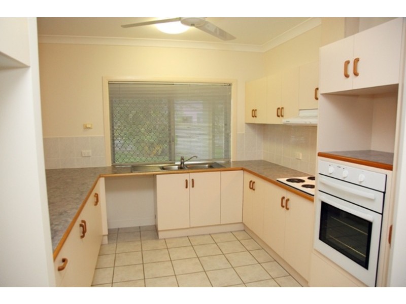 2 Alpina Place, Kirwan QLD 4817