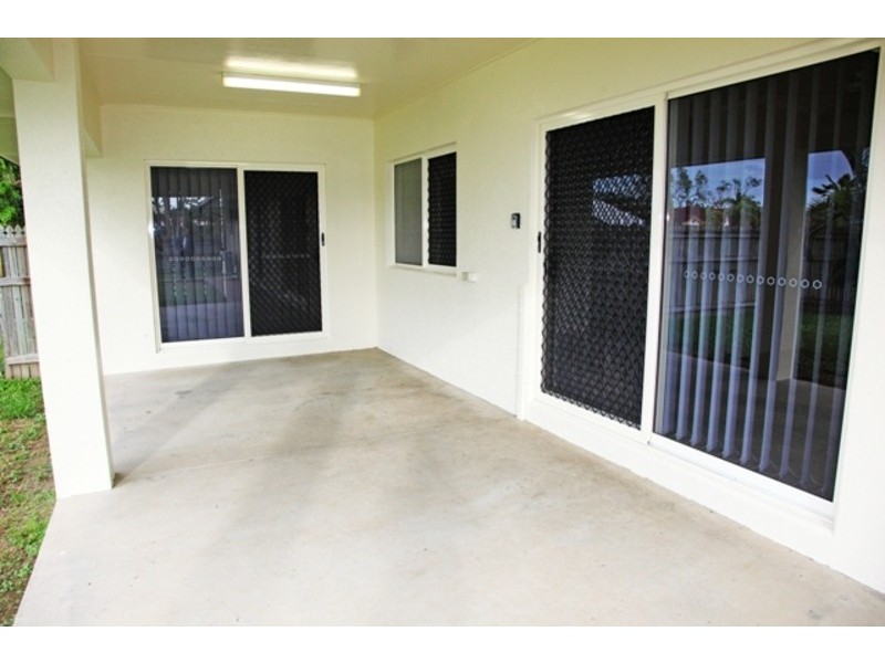 2 Alpina Place, Kirwan QLD 4817