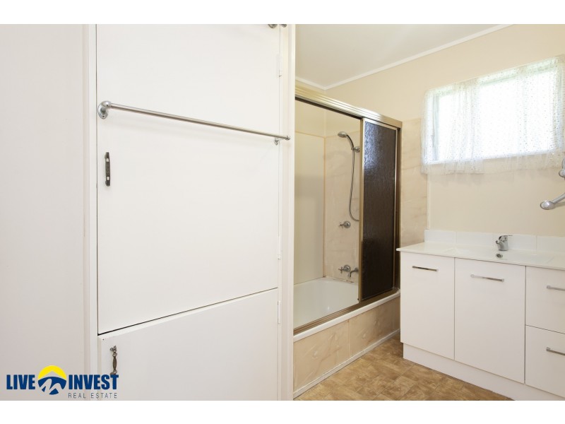 29 Payne Street, Mount Louisa QLD 4814