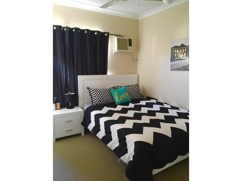 59 Estuary Parade, Douglas QLD 4814