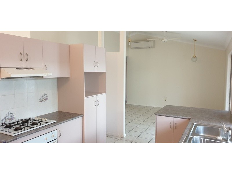 26 Columbia Way, Douglas QLD 4814