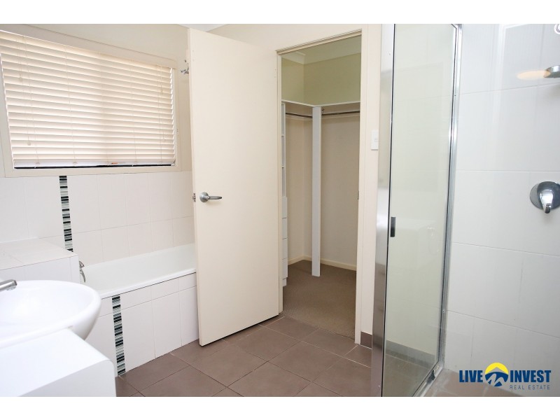 11 Ulysses Drive, Mount Louisa QLD 4814