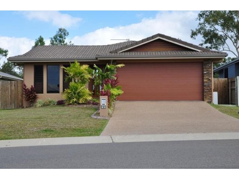 30 Parklands Drive, Mount Louisa QLD 4814