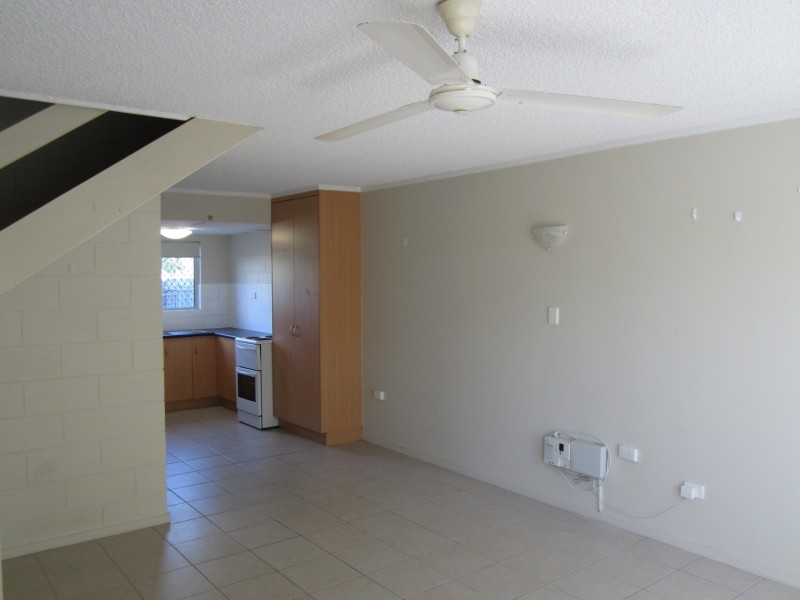 4/165 Francis Street, West End QLD 4810