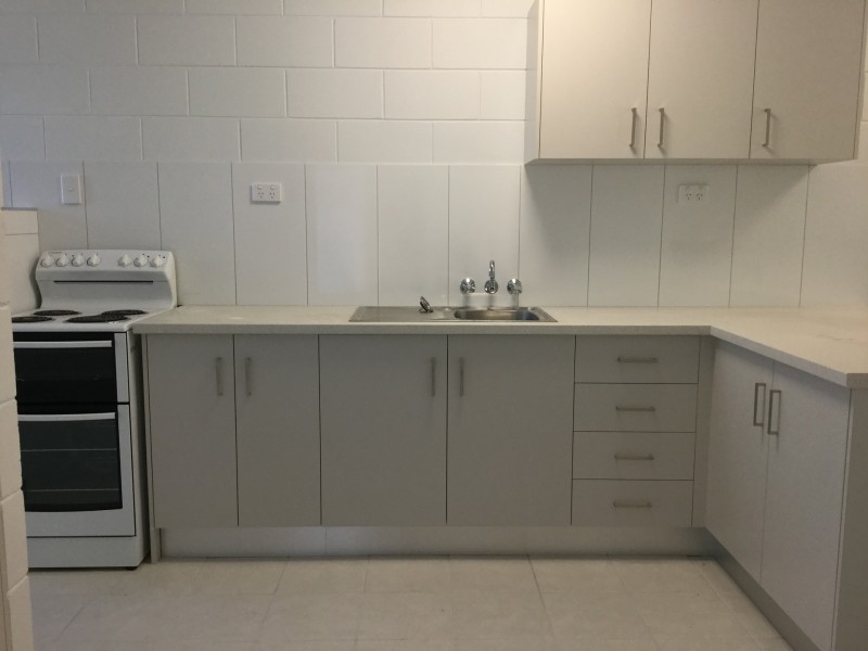 2/114 Bowen Road, Rosslea QLD 4812