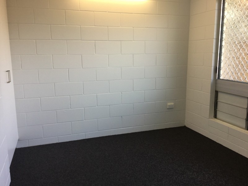 2/114 Bowen Road, Rosslea QLD 4812