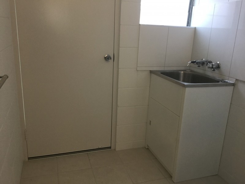 2/114 Bowen Road, Rosslea QLD 4812