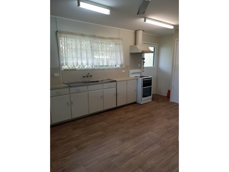 4 Nathan Street, Vincent QLD 4814