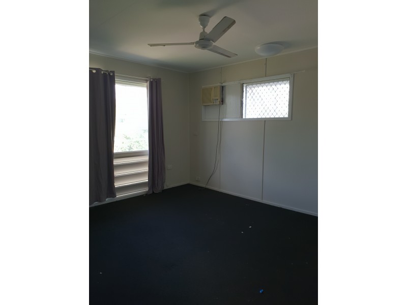 4 Nathan Street, Vincent QLD 4814