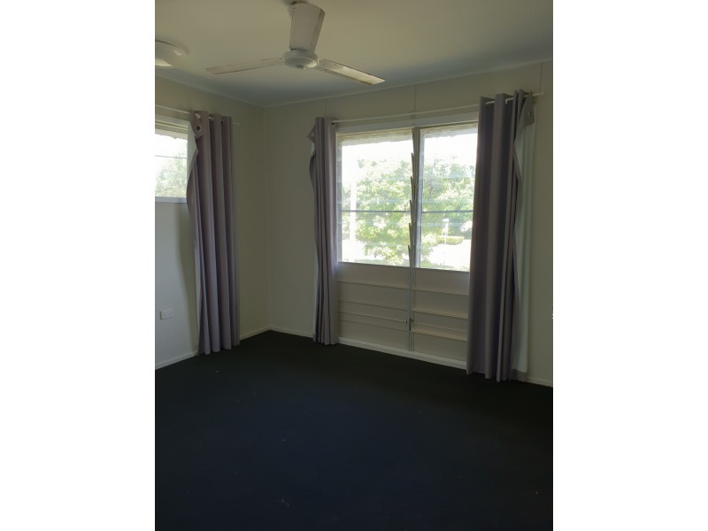 4 Nathan Street, Vincent QLD 4814