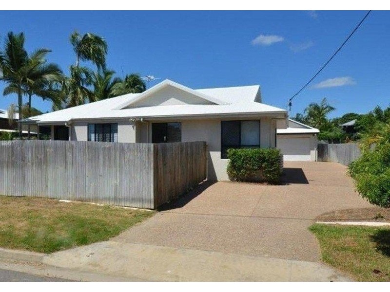 1/52A Philp Street, Hermit Park QLD 4812