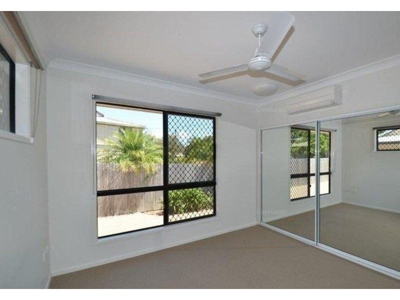 1/52A Philp Street, Hermit Park QLD 4812