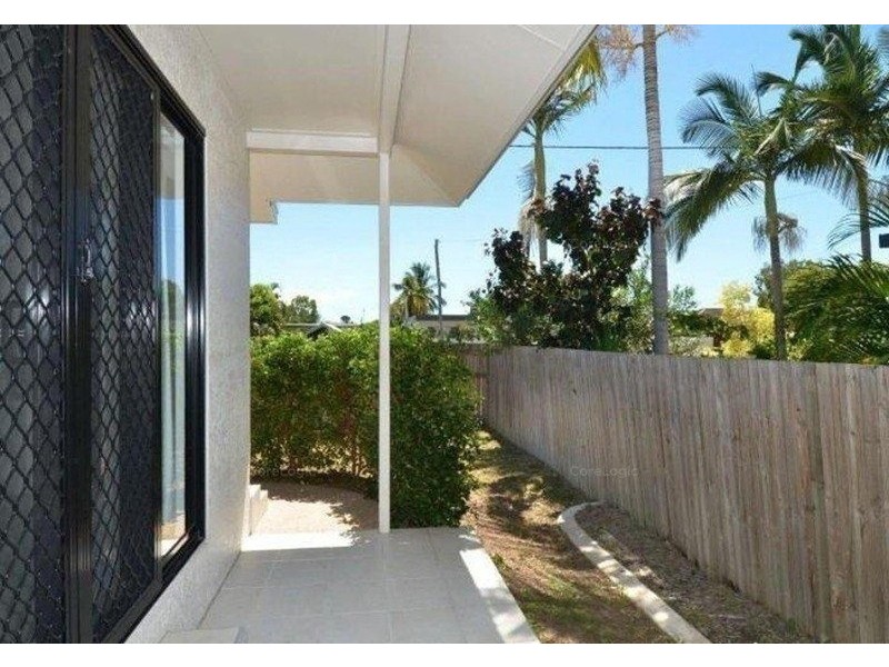 1/52A Philp Street, Hermit Park QLD 4812