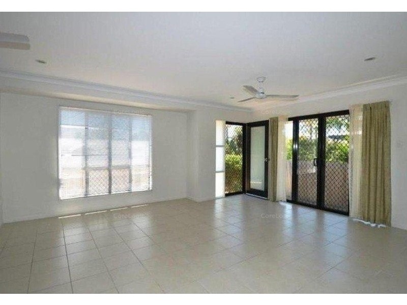 1/52A Philp Street, Hermit Park QLD 4812