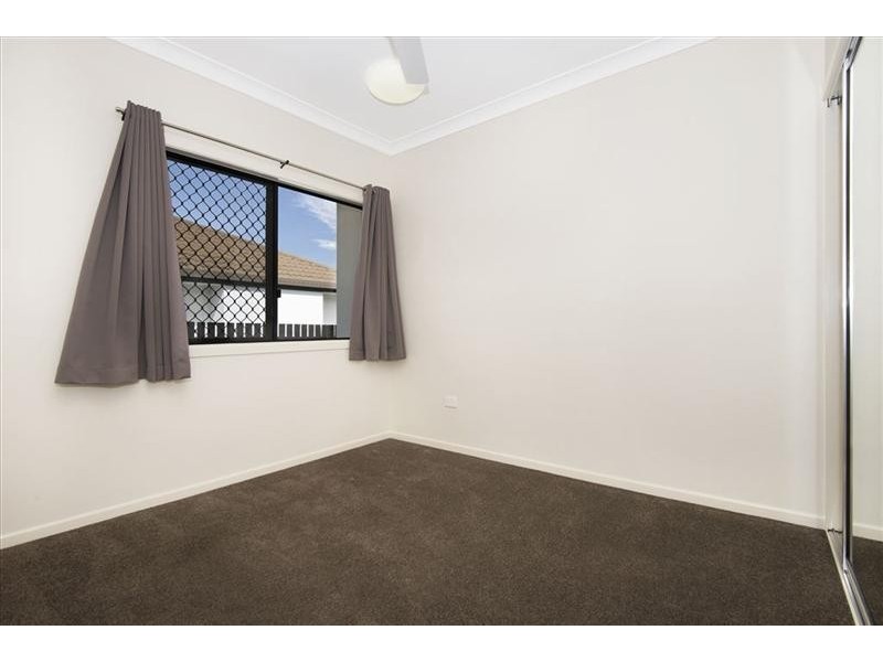 40 Zoe Court, Mount Louisa QLD 4814