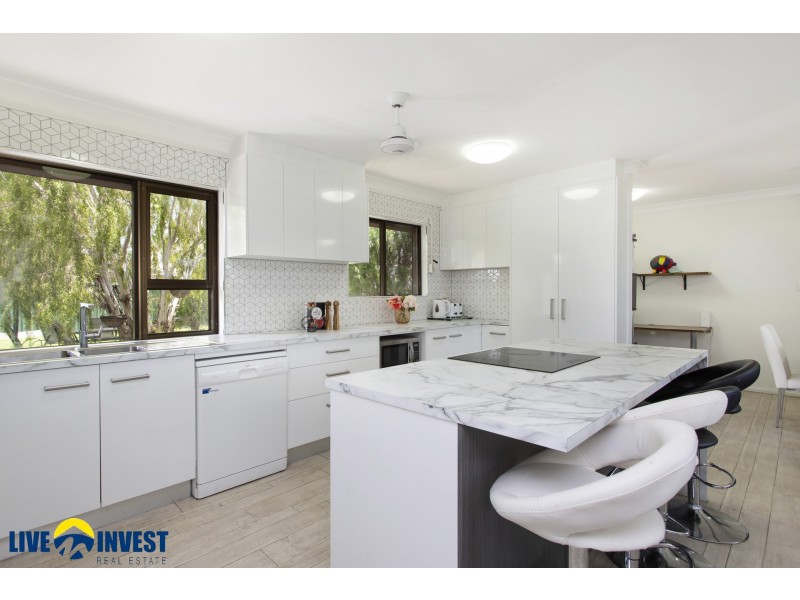 74 Kern Brothers Drive, Kirwan QLD 4817