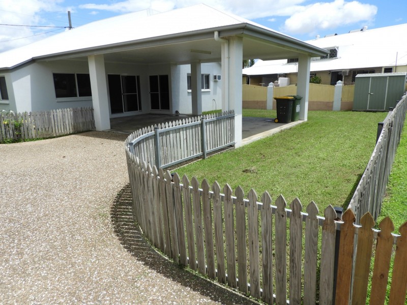 6 Findlater Street, Oonoonba QLD 4811