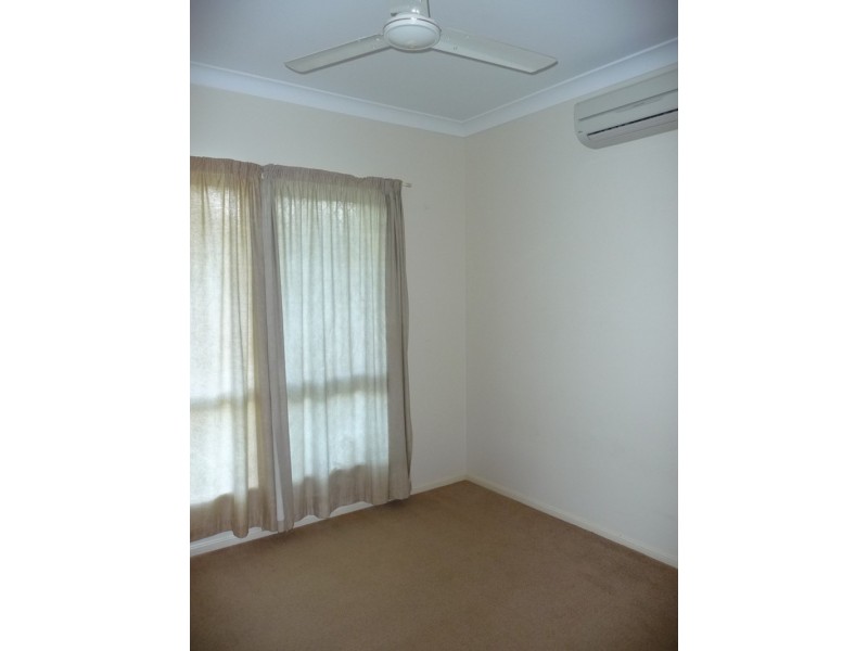 20 Toolakea Beach Road, Toolakea QLD 4818