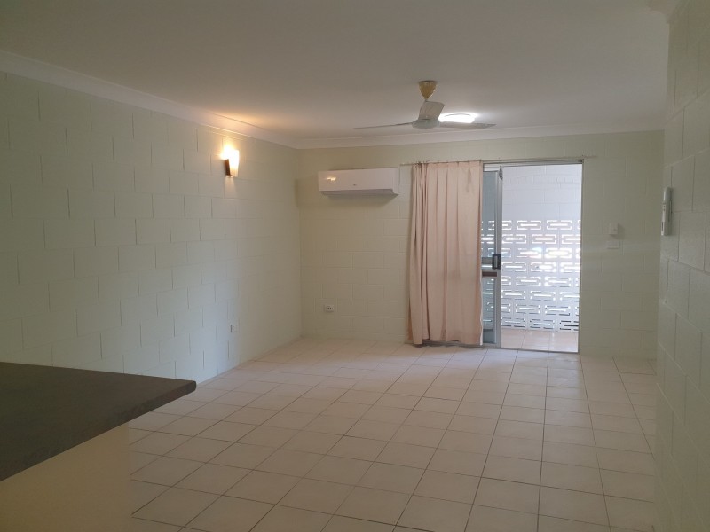 2/4 Barrallier Close, Cranbrook QLD 4814