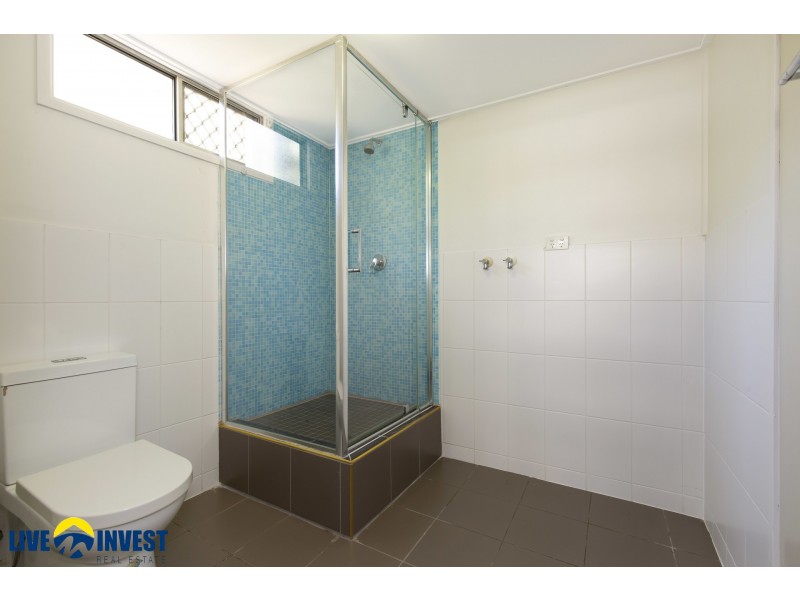 35 Bokirana Crescent, Kirwan QLD 4817