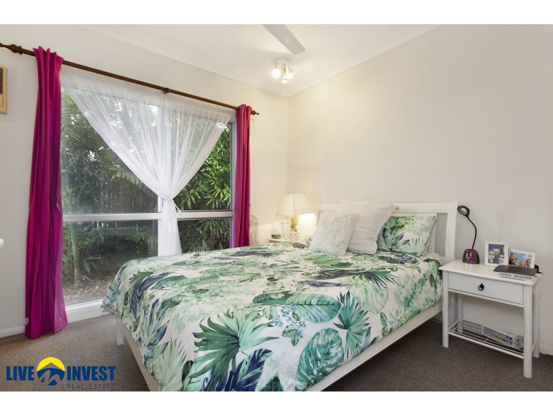 11 Templeton Crescent, Douglas QLD 4814