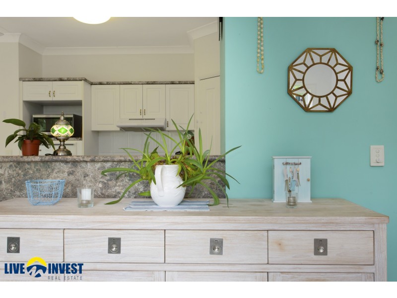 11 Templeton Crescent, Douglas QLD 4814