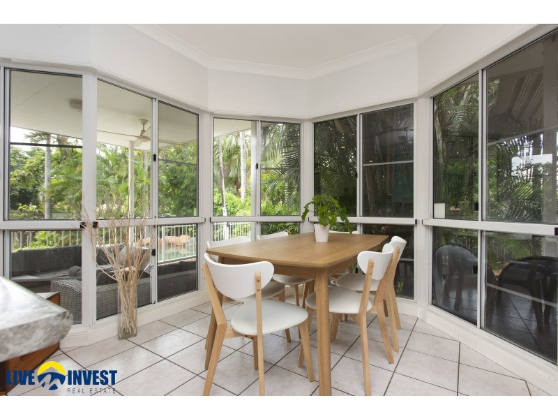 11 Templeton Crescent, Douglas QLD 4814