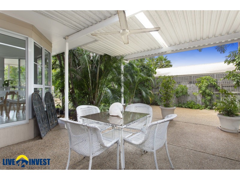 11 Templeton Crescent, Douglas QLD 4814