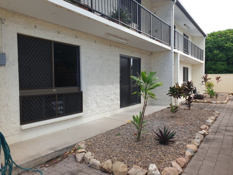 2/93 Bowen Road, Rosslea QLD 4812