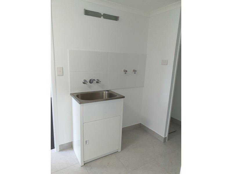 2/93 Bowen Road, Rosslea QLD 4812