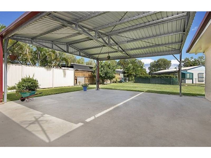 22 Winston Crescent, Kirwan QLD 4817