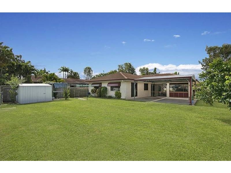 22 Winston Crescent, Kirwan QLD 4817